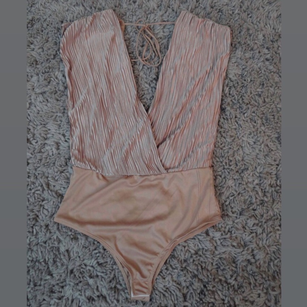 Fashion Nova bodysuit